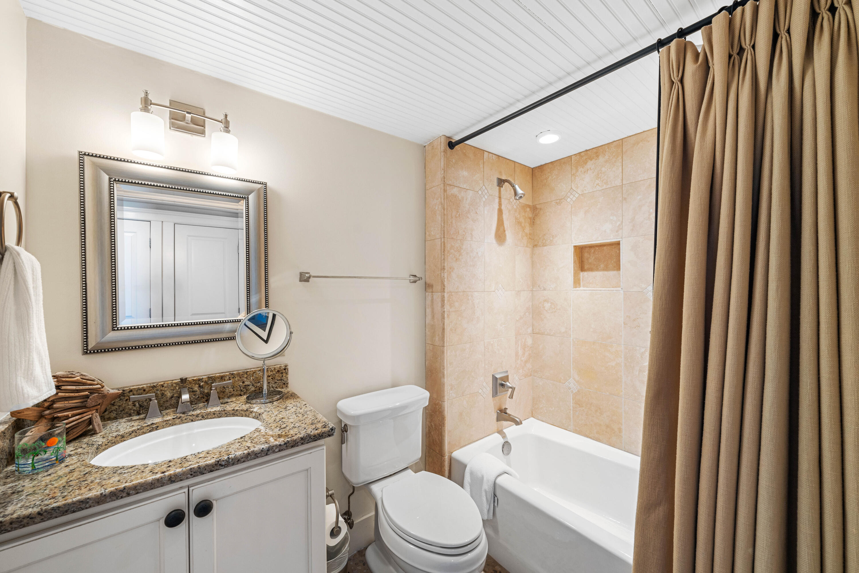 19 Town Center Loop UNIT 4A