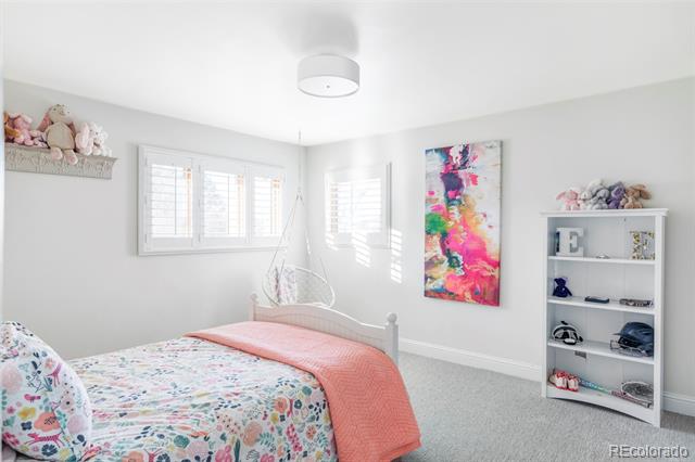 3330 S Columbine Circle