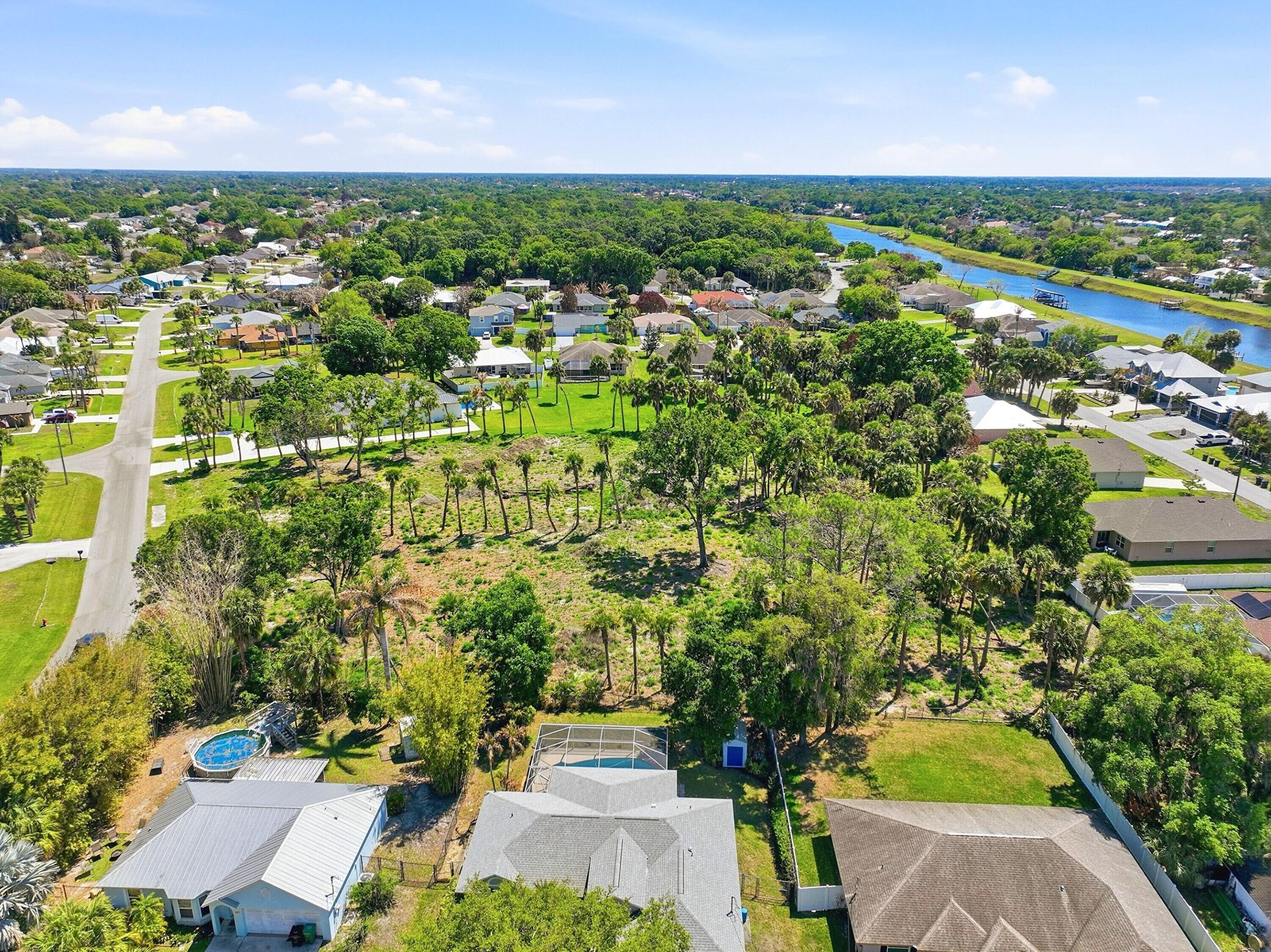 2016 SW Leafy Road, Port St. Lucie