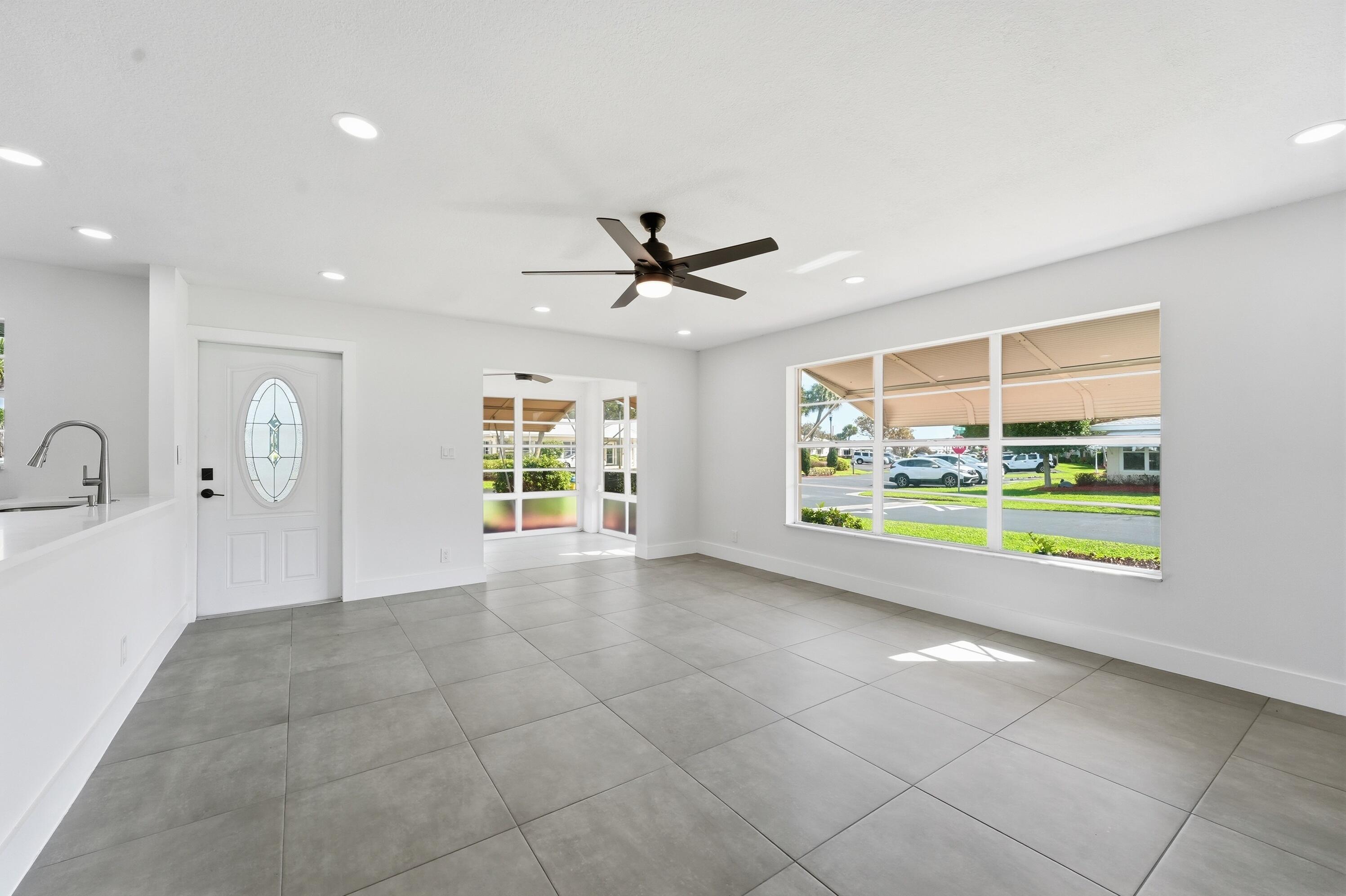 203 Manatee Lane A