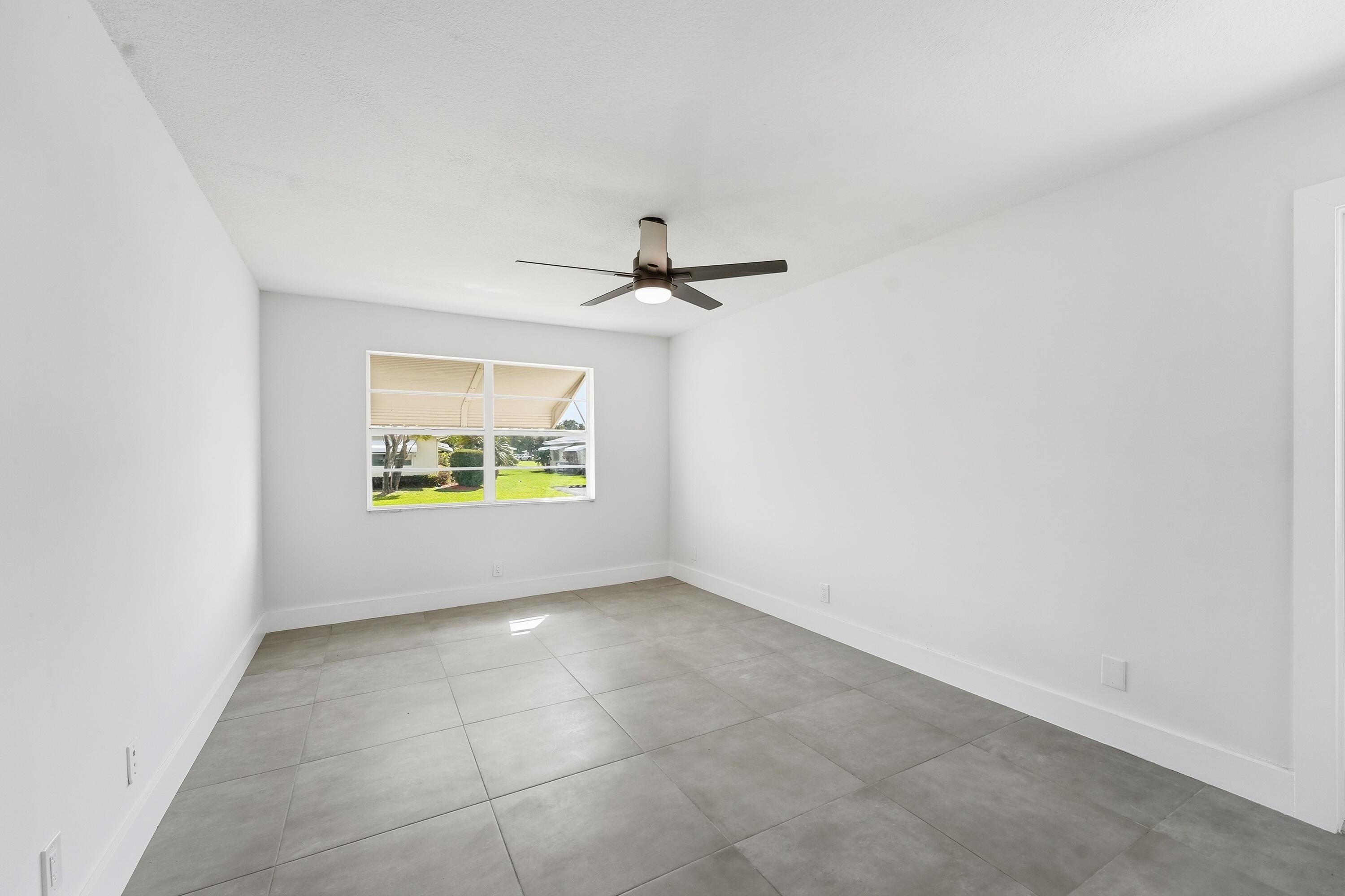 203 Manatee Lane A