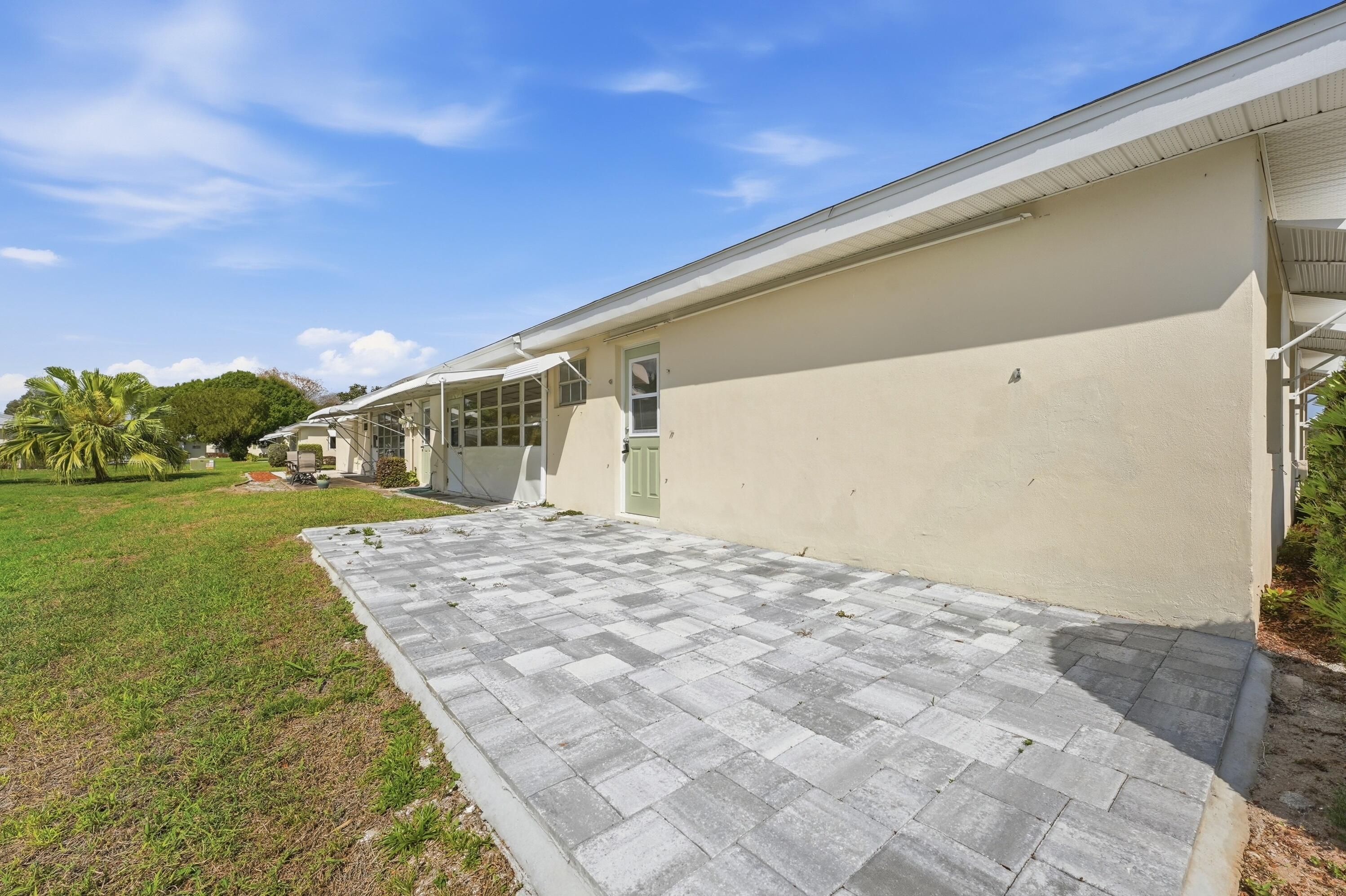 203 Manatee Lane A