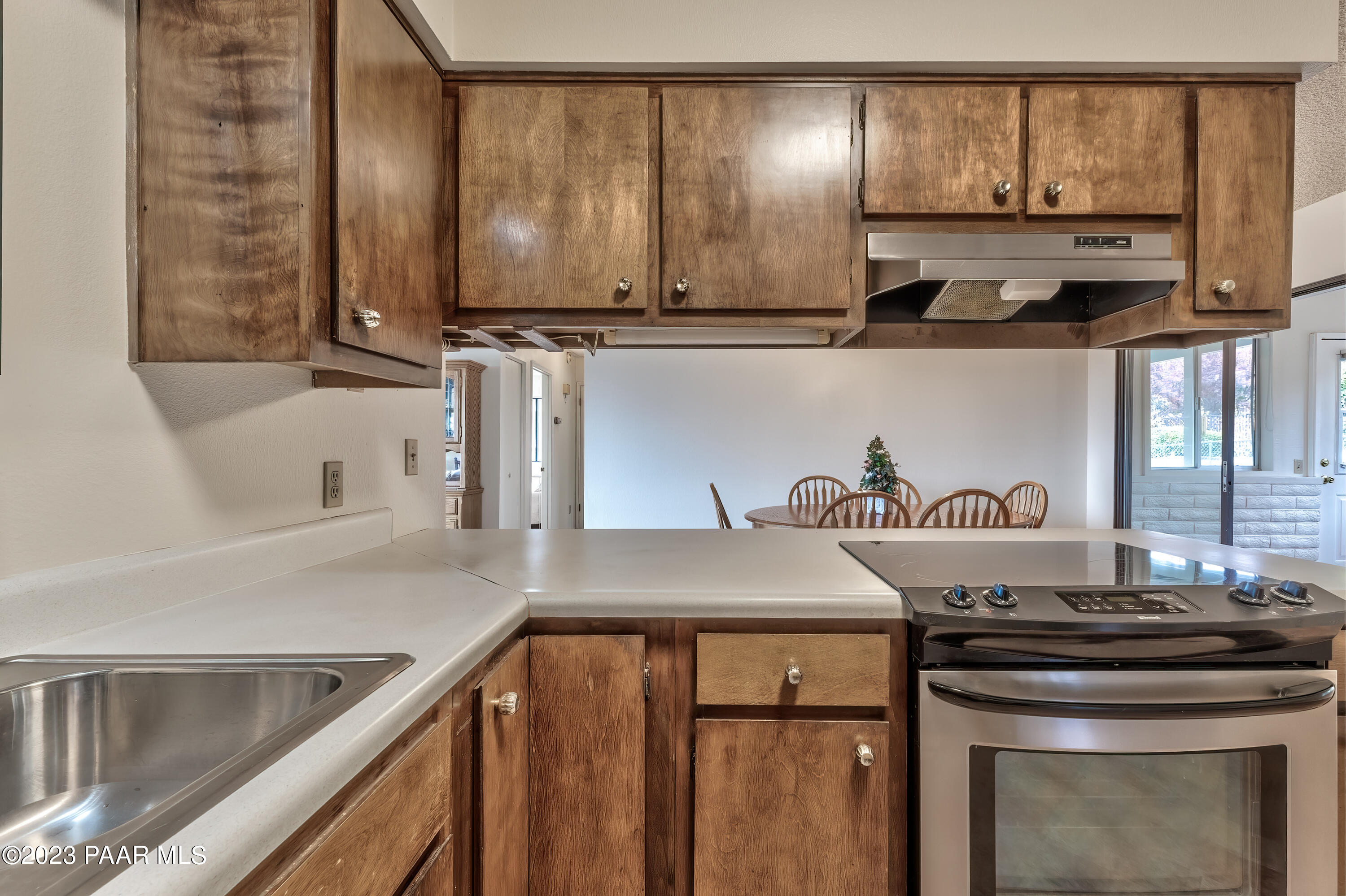 11050 E Manzanita Trail