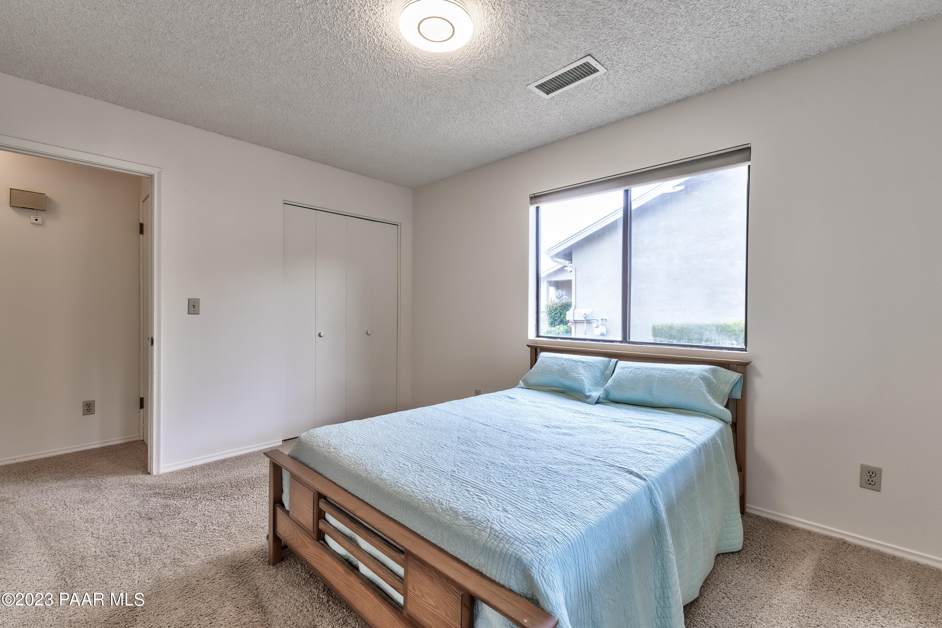 11050 E Manzanita Trail