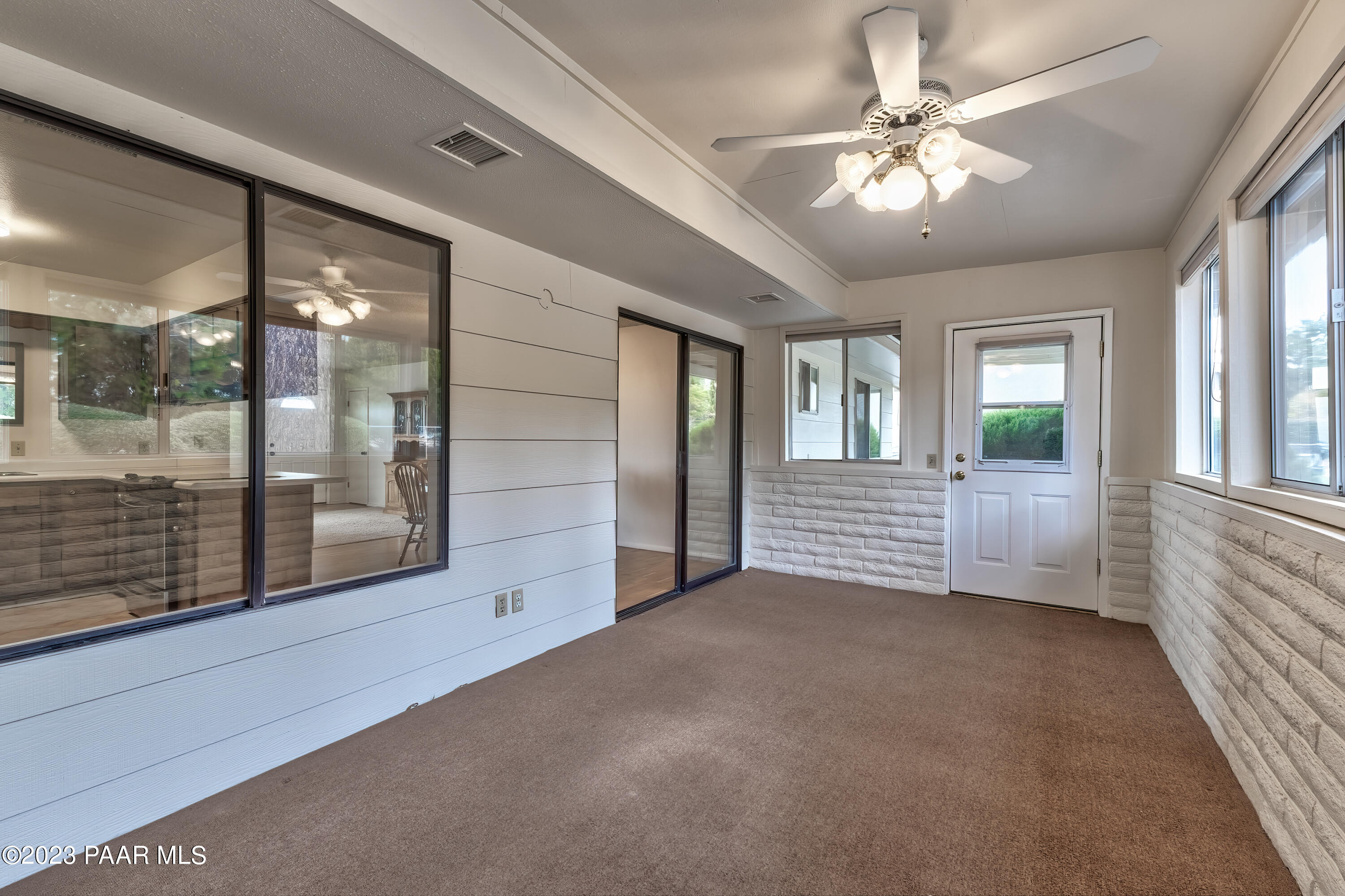 11050 E Manzanita Trail
