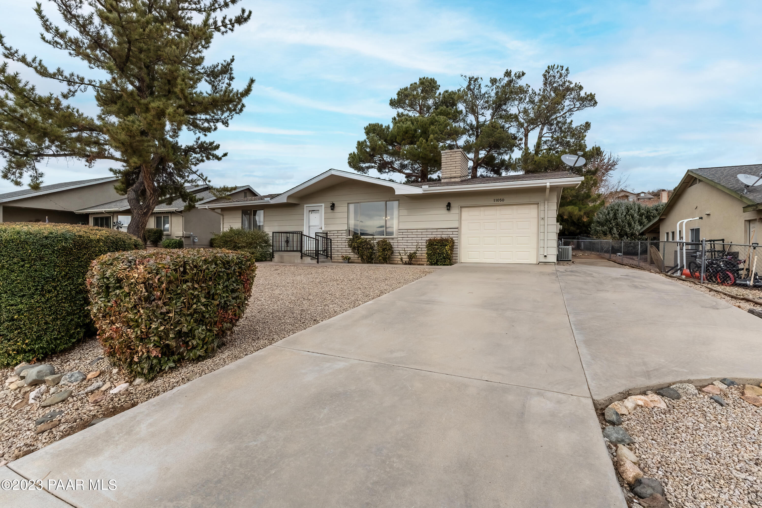 11050 E Manzanita Trail