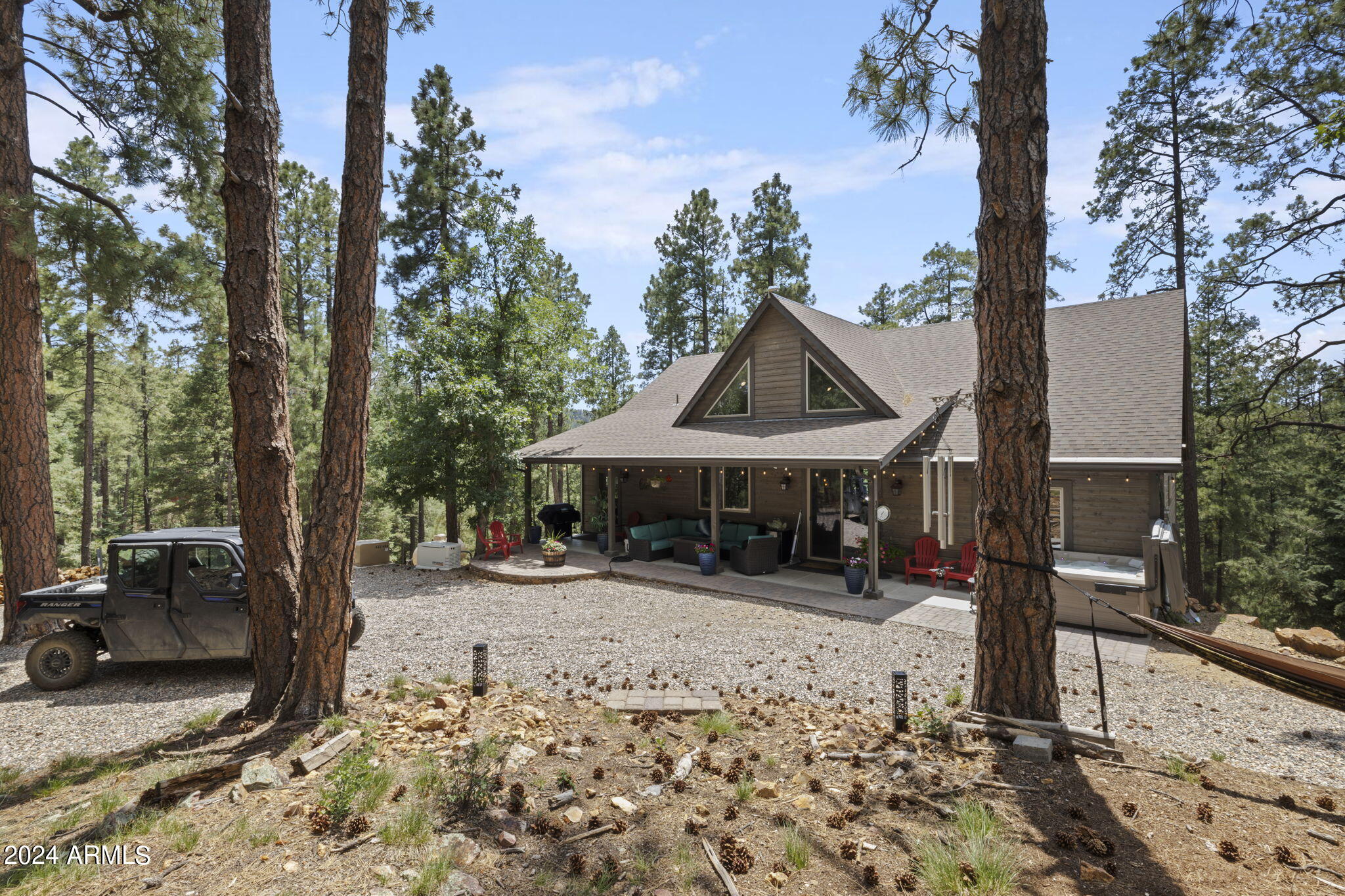 3280 E WALKER Road