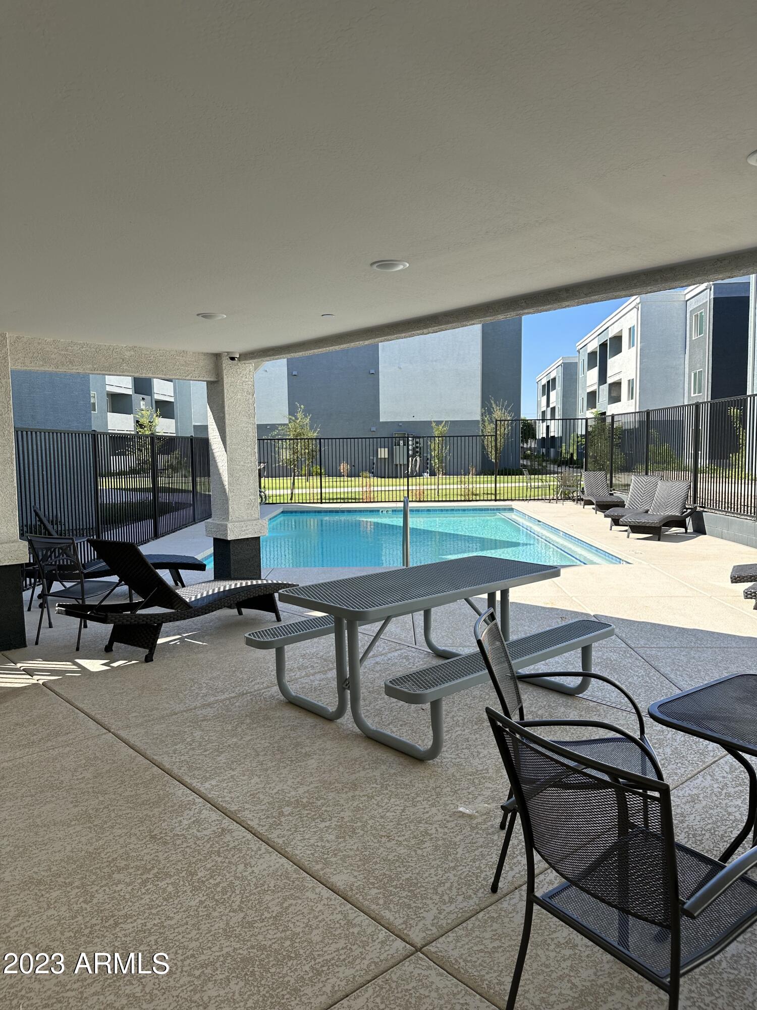 12925 W GREENWAY Road, 55