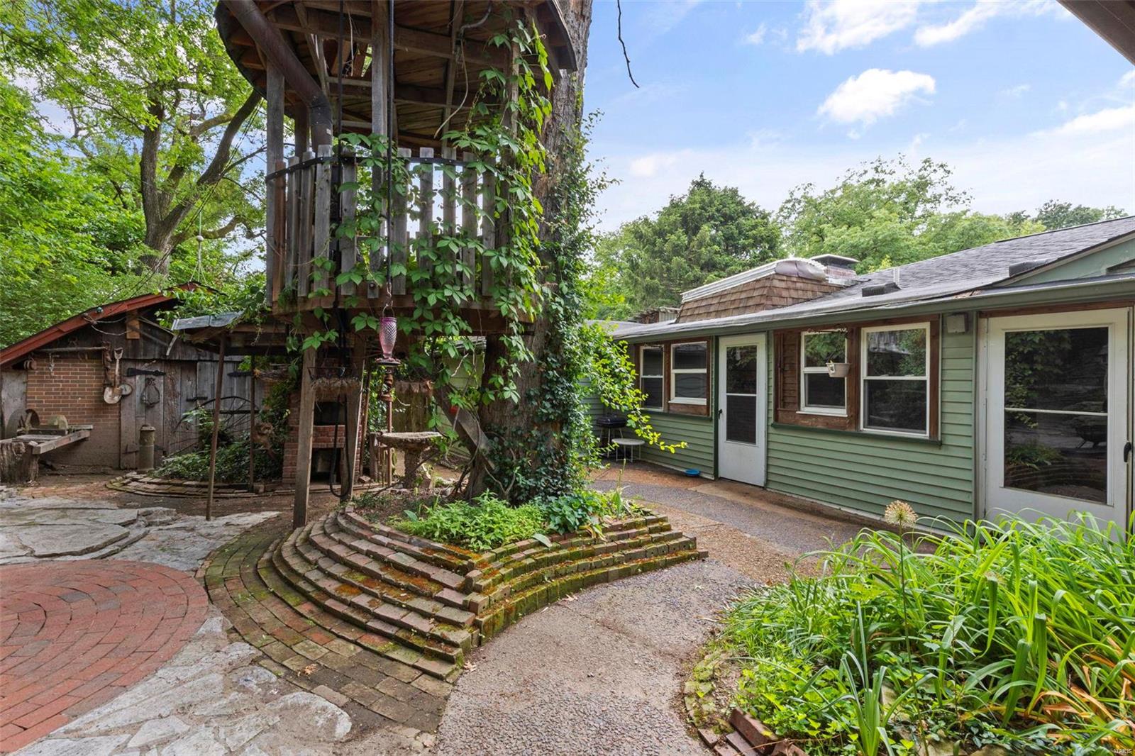 814 Gerald Place