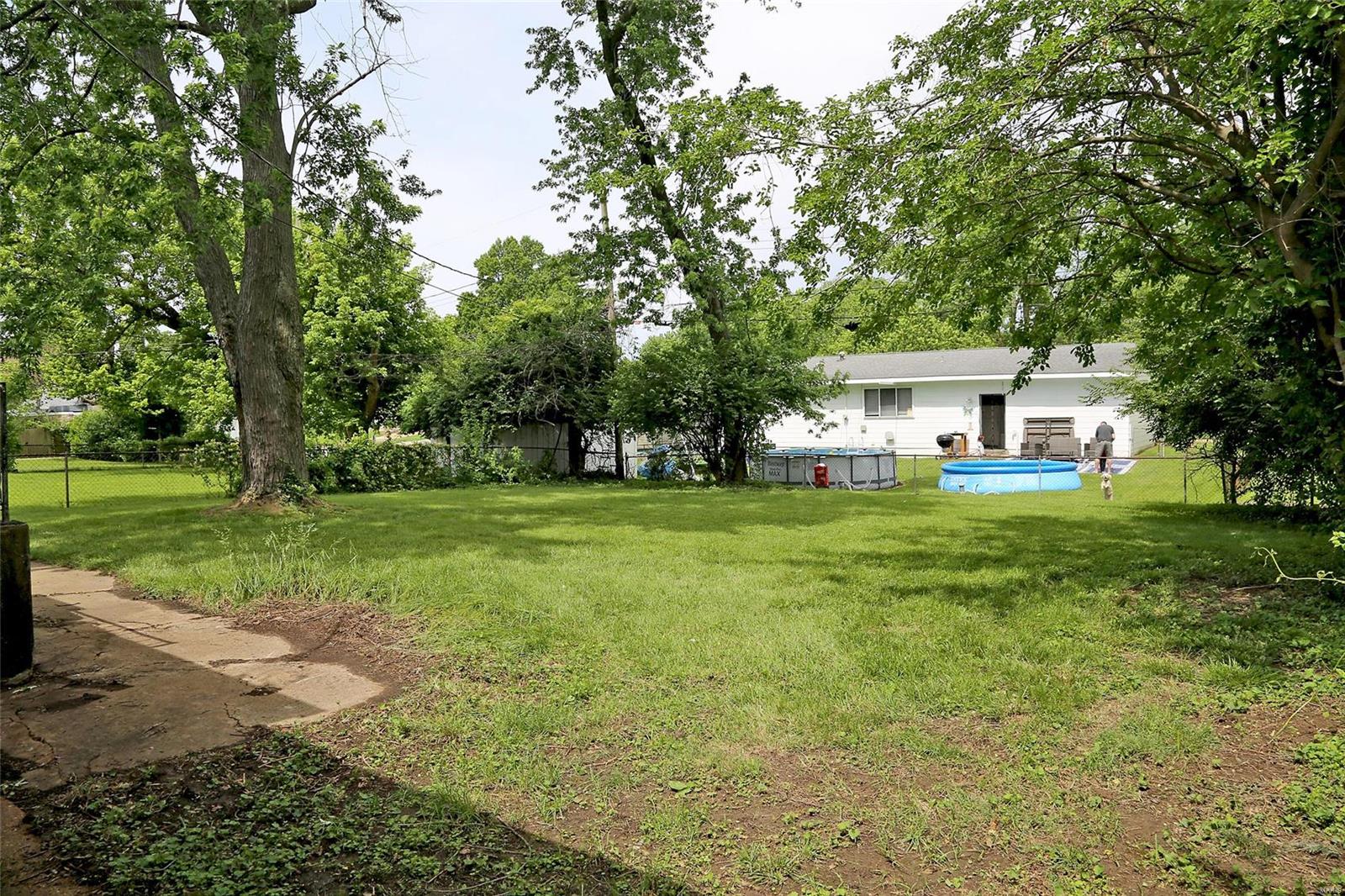 1675 Fernbrook Drive