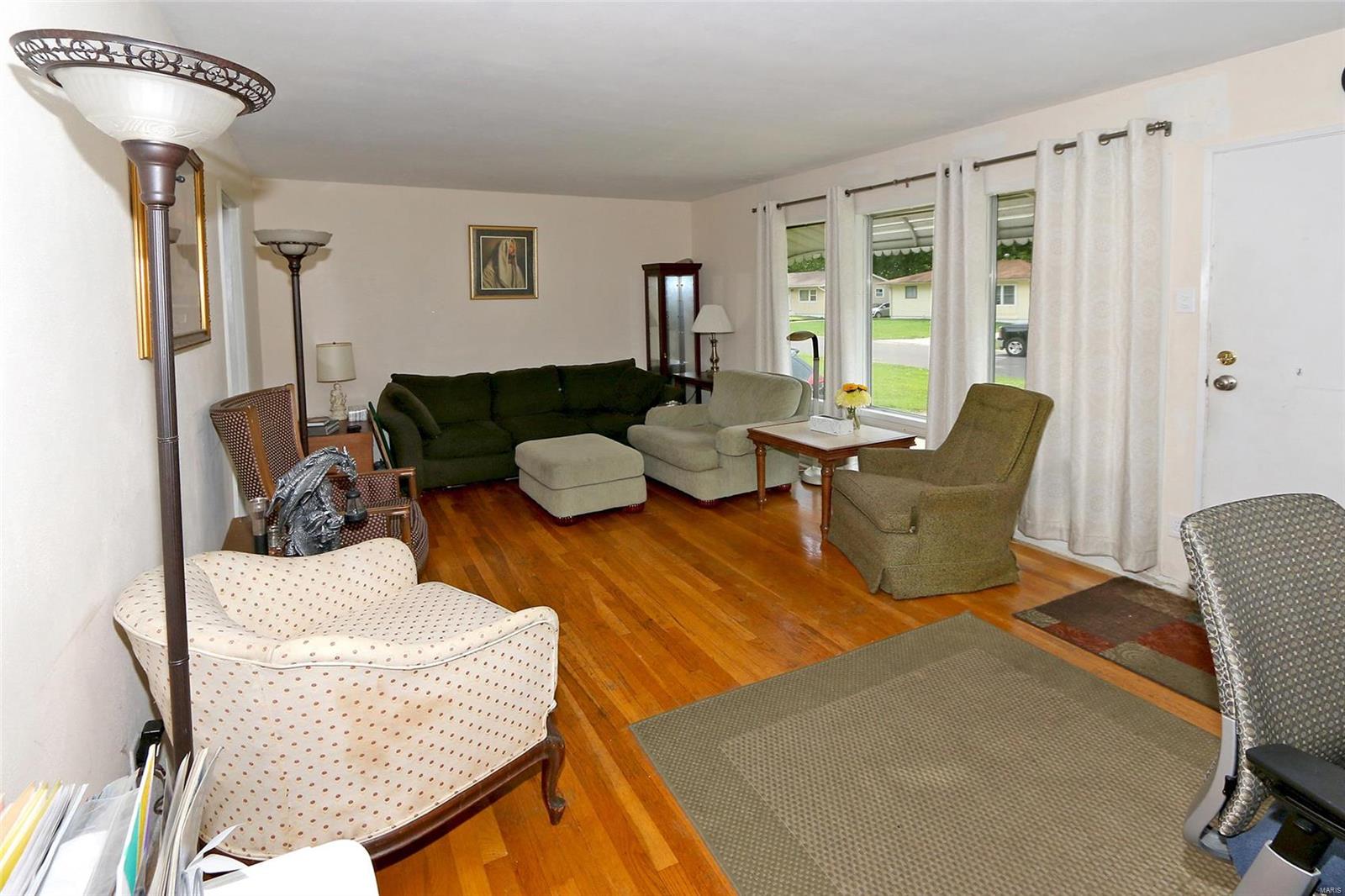 1675 Fernbrook Drive