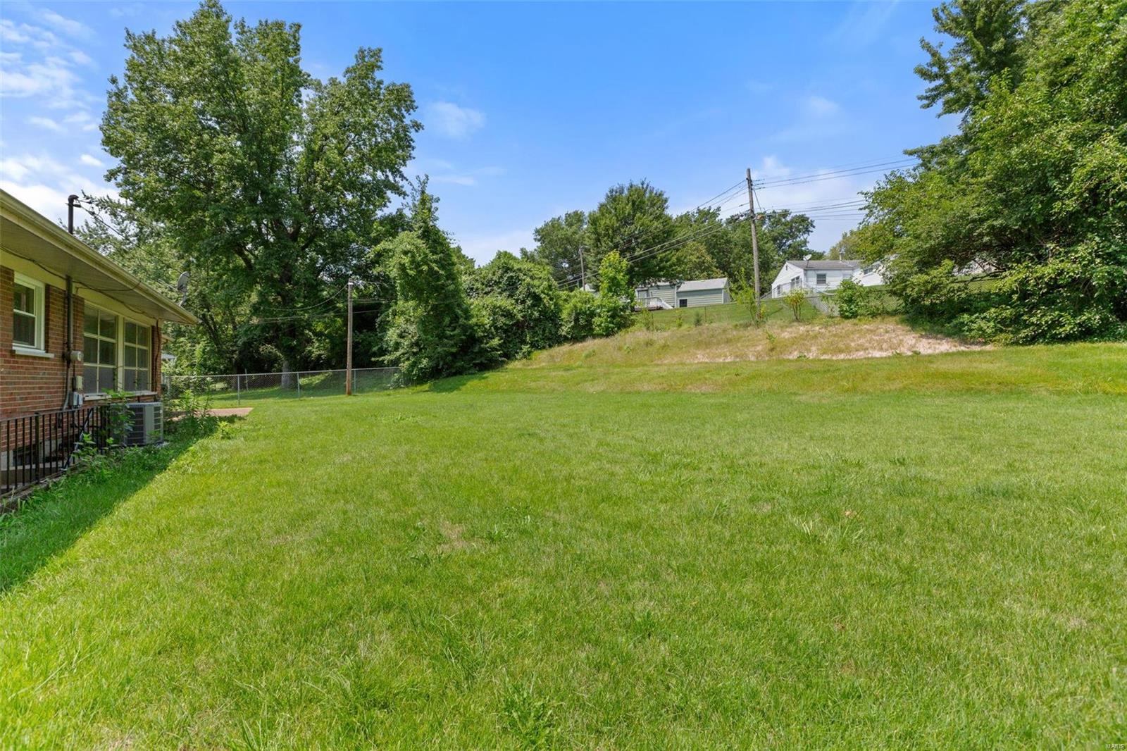 1533 Fir Drive