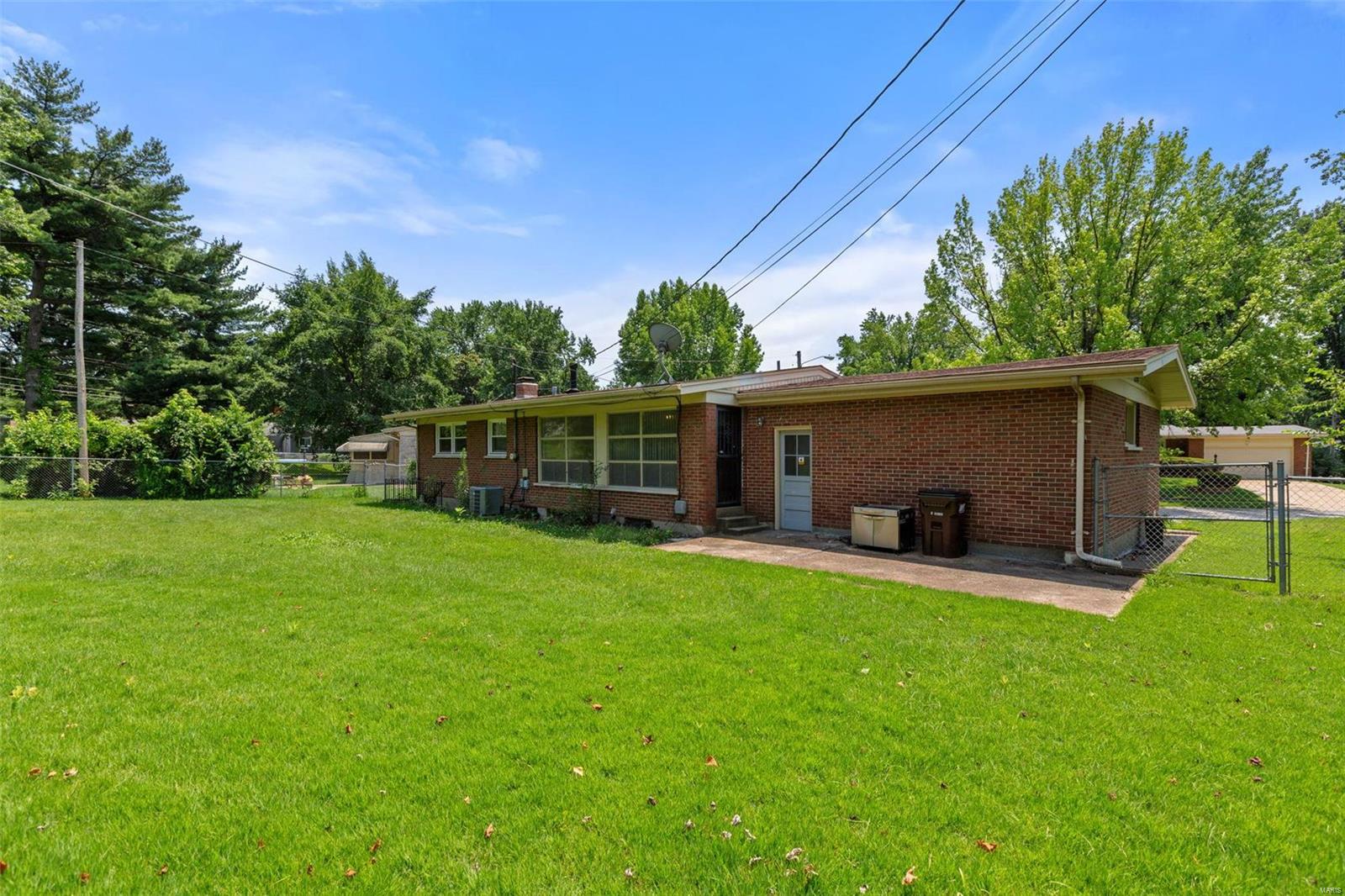 1533 Fir Drive