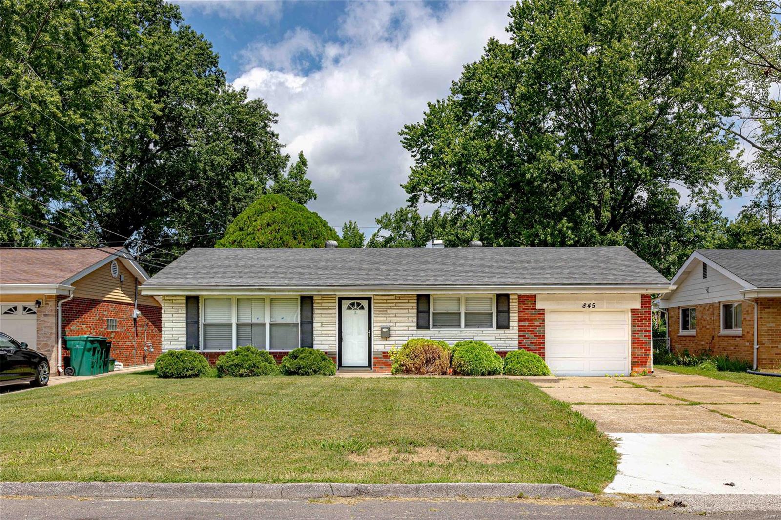 845 Lebon Drive