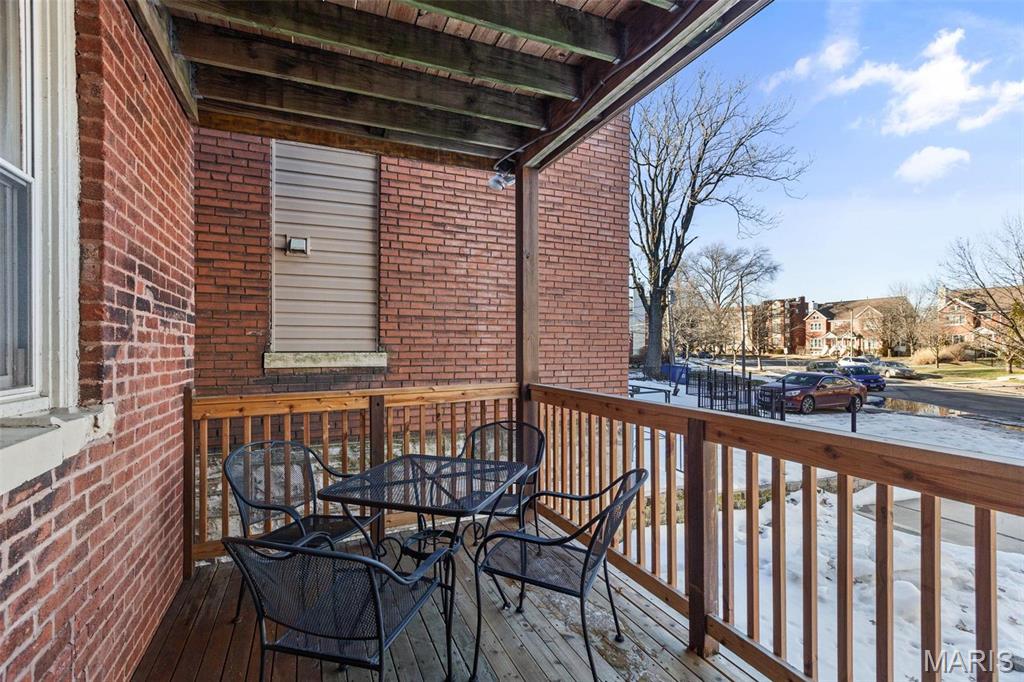 5900 Nina Place Unit: 1