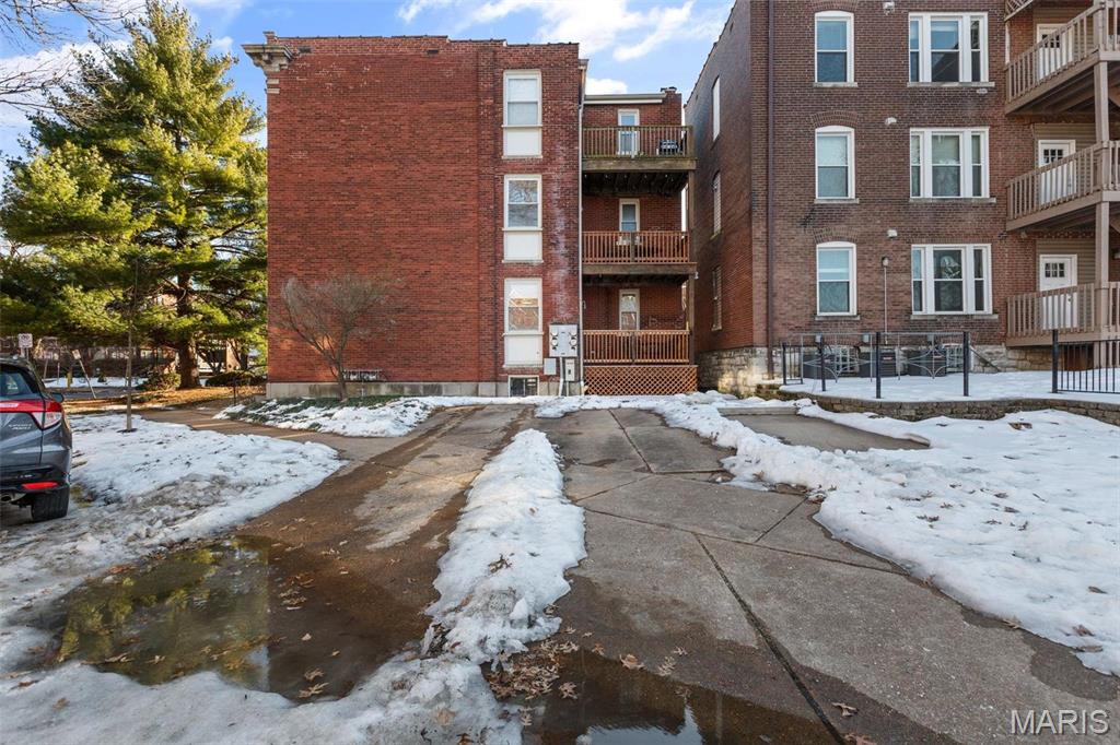 5900 Nina Place Unit: 1