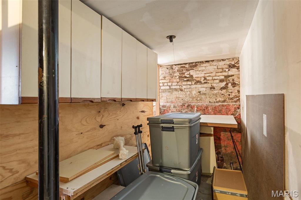 5900 Nina Place Unit: 1