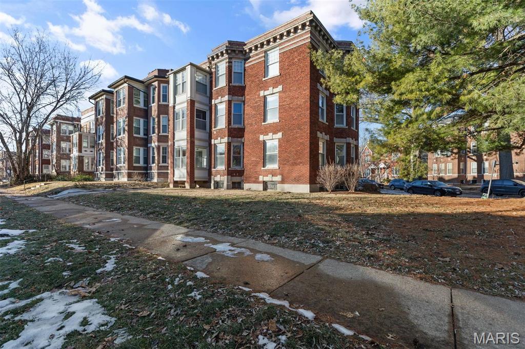 5900 Nina Place Unit: 1
