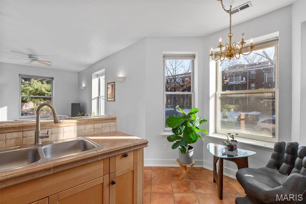 5900 Nina Place Unit: 1