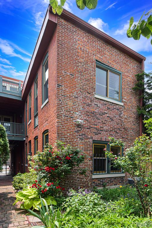 805 Allen Avenue