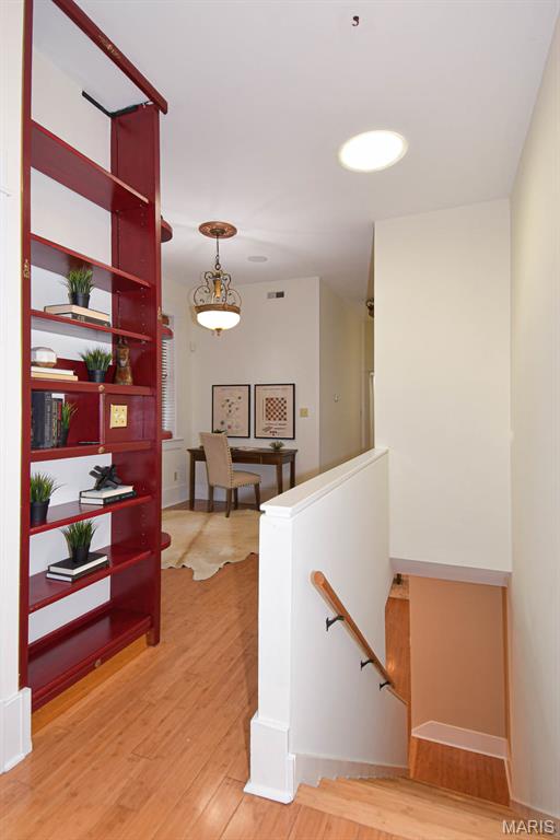 805 Allen Avenue