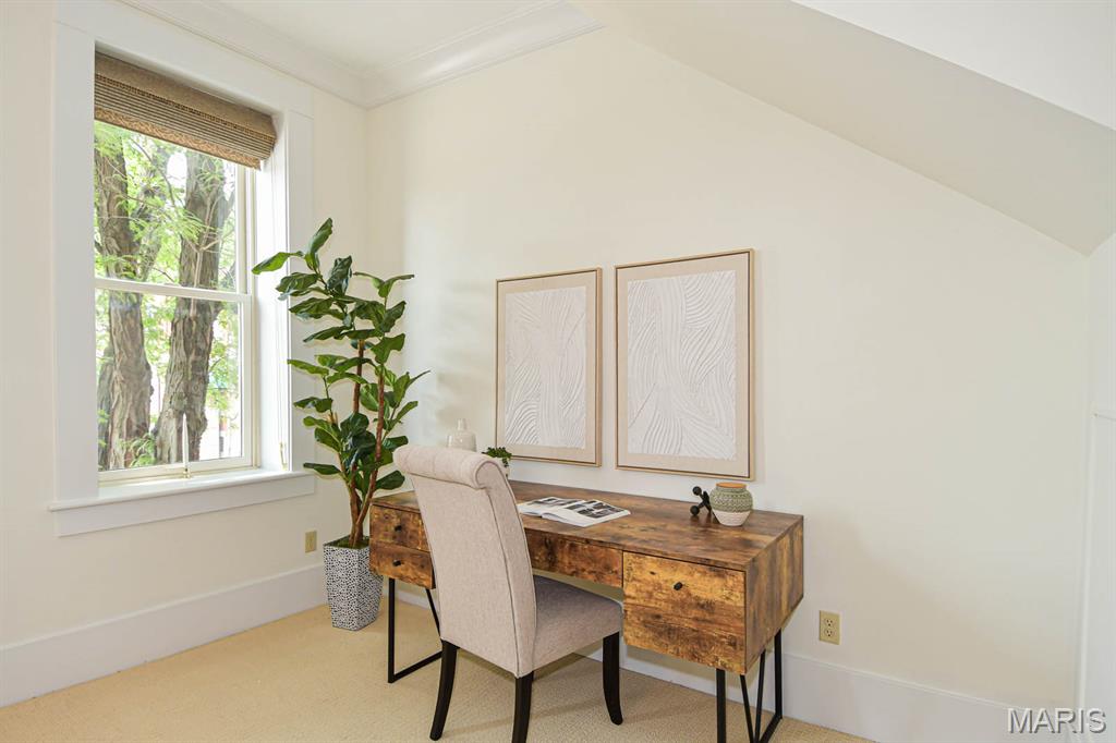 805 Allen Avenue