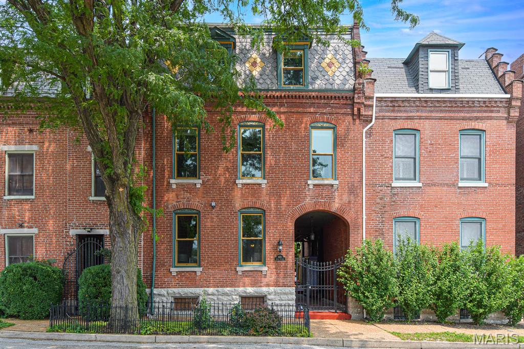 805 Allen Avenue