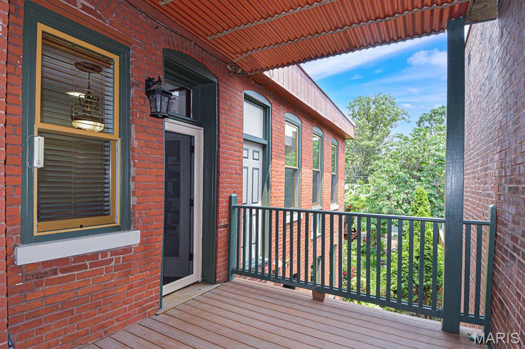 805 Allen Avenue