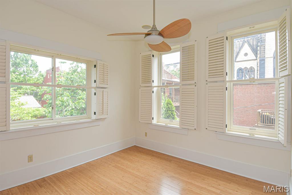 805 Allen Avenue