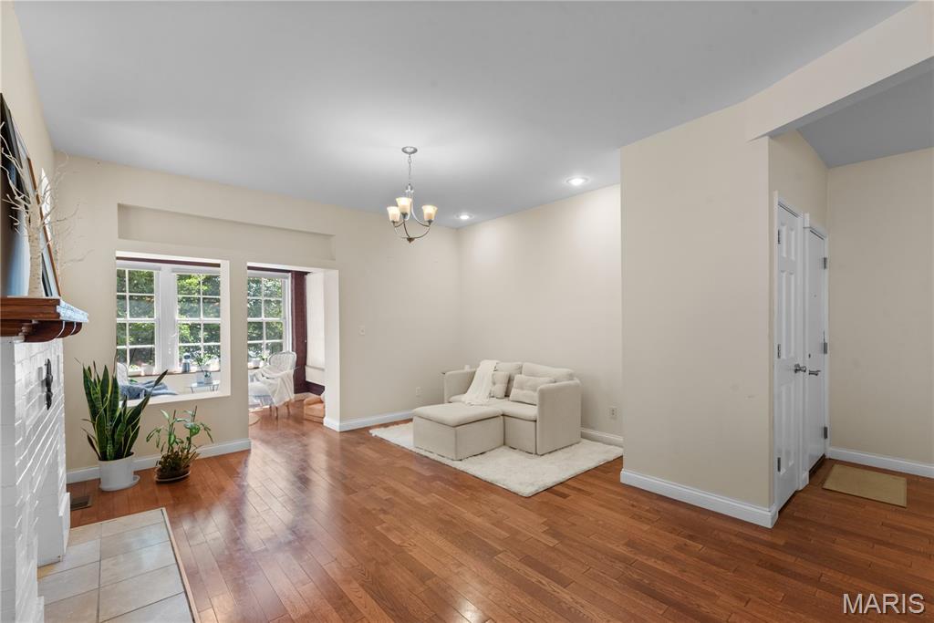 4317 Maryland Avenue Unit: 1E