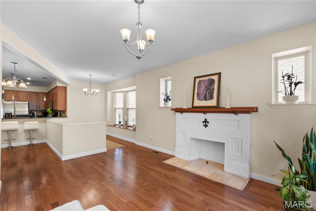 4317 Maryland Avenue Unit: 1E