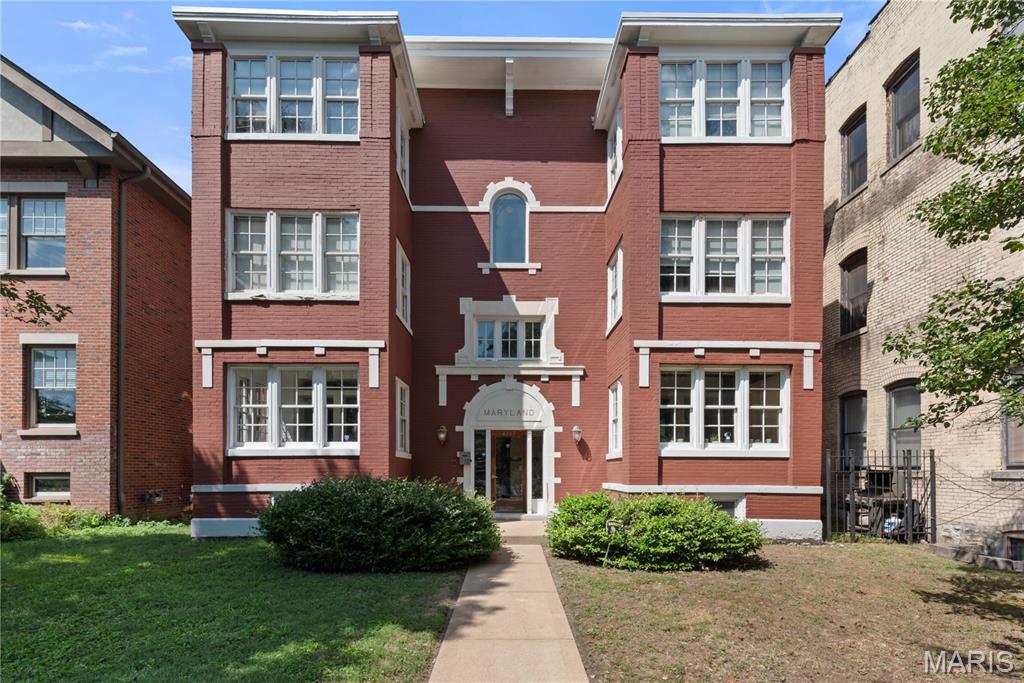 4317 Maryland Avenue Unit: 1E