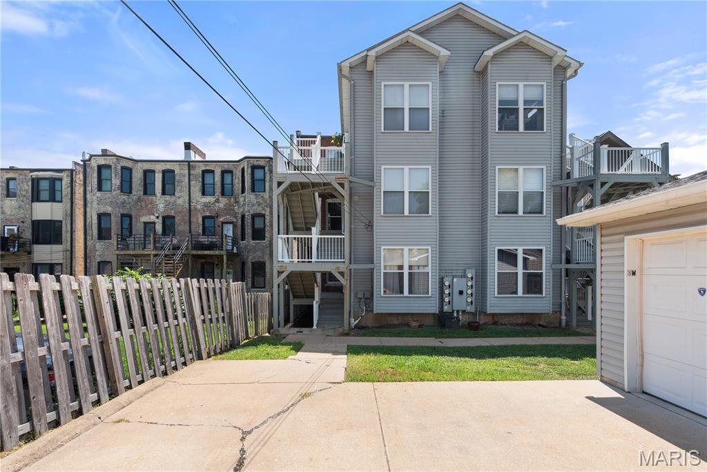 4317 Maryland Avenue Unit: 1E