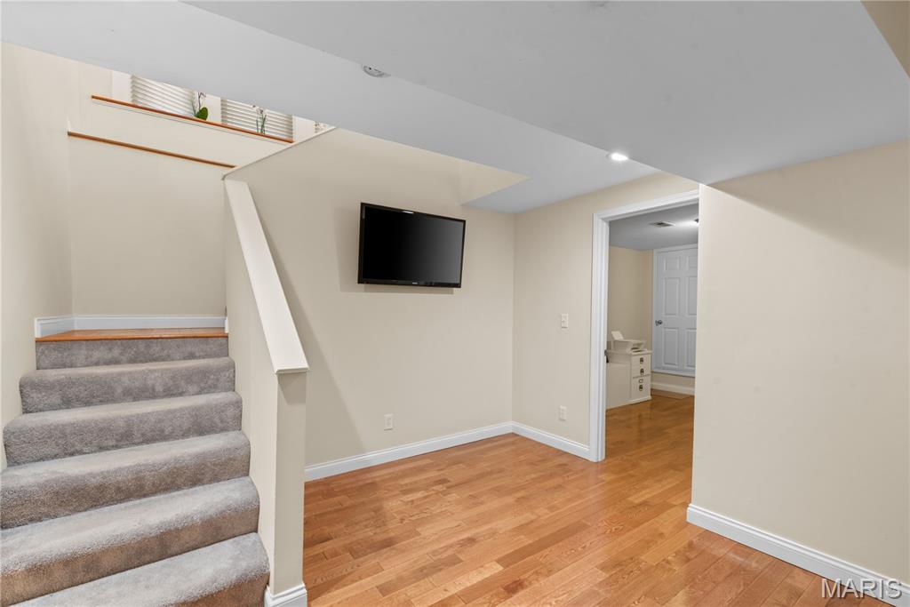4317 Maryland Avenue Unit: 1E