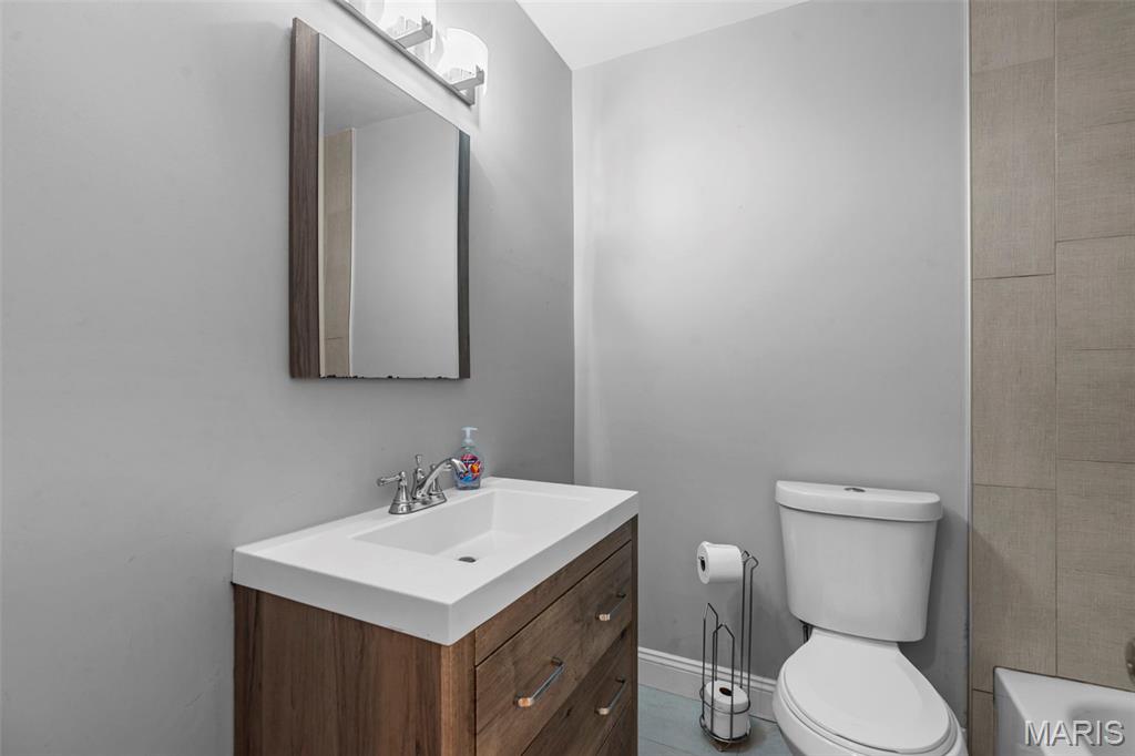 1100 King Carey Drive