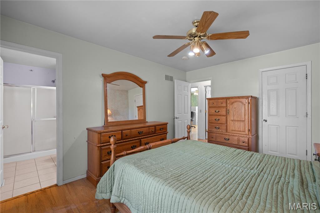 1426 Venus Drive