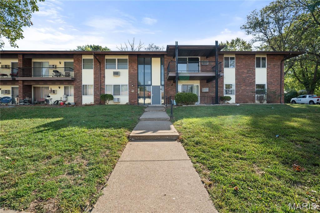7604 Hazelcrest Drive Unit: C