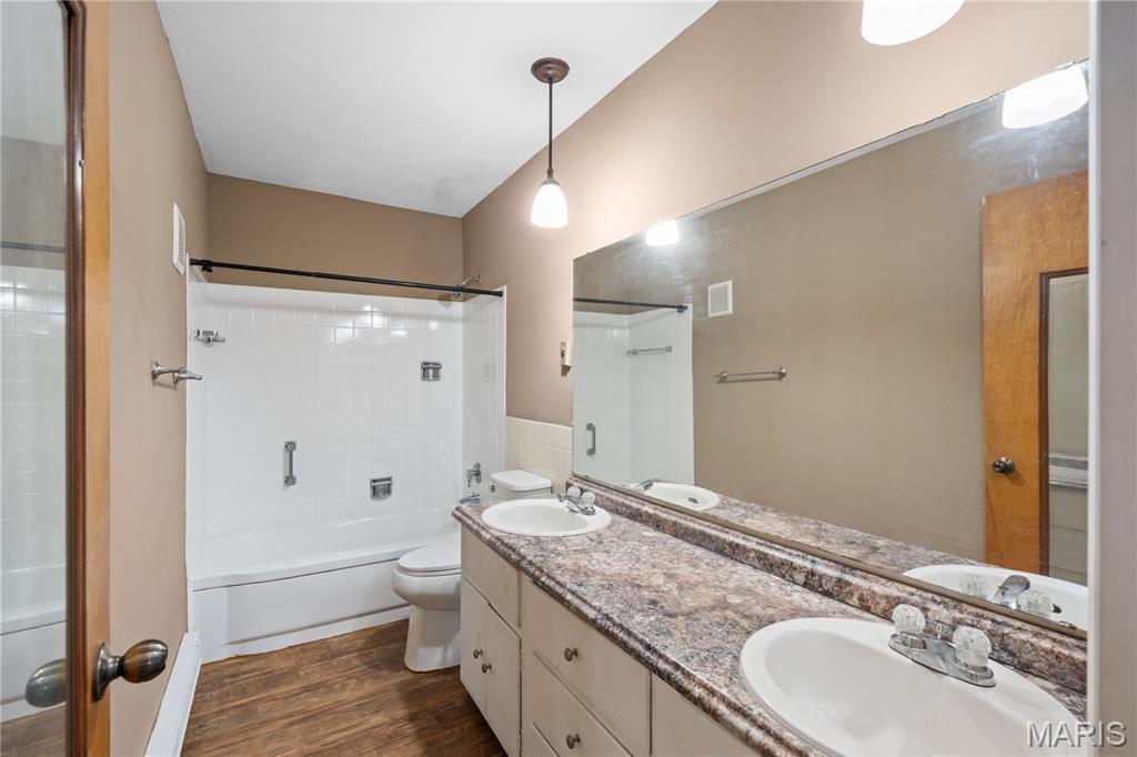 7604 Hazelcrest Drive Unit: C