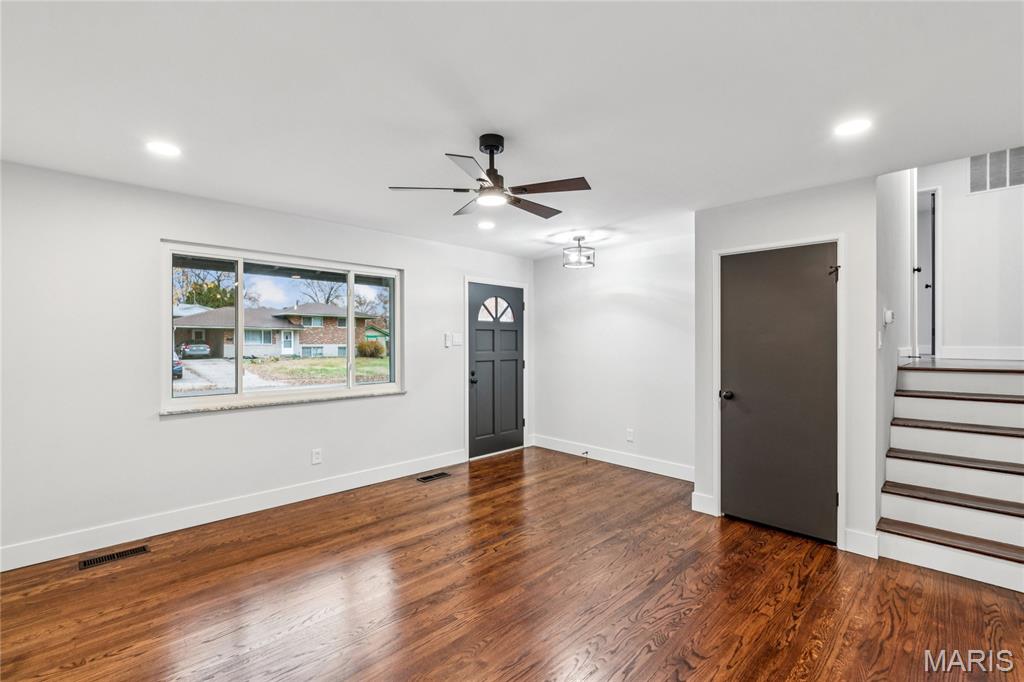 1910 Apple Blossom Court