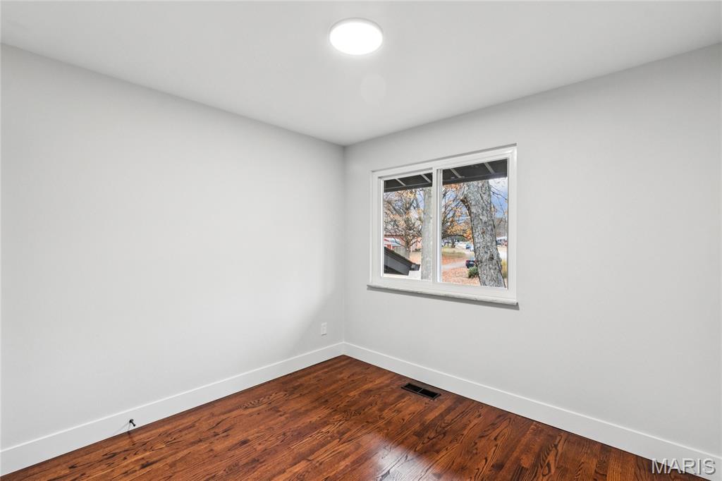 1910 Apple Blossom Court