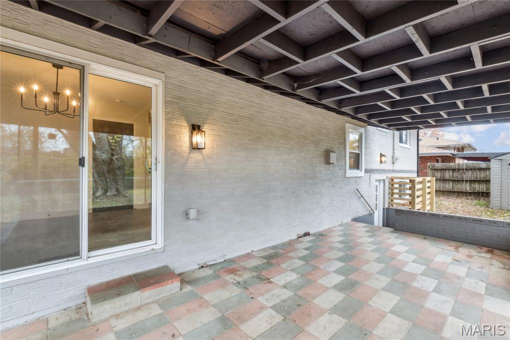 1910 Apple Blossom Court