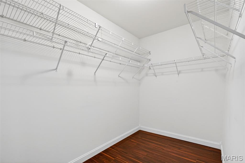 295 Romaine Spring View