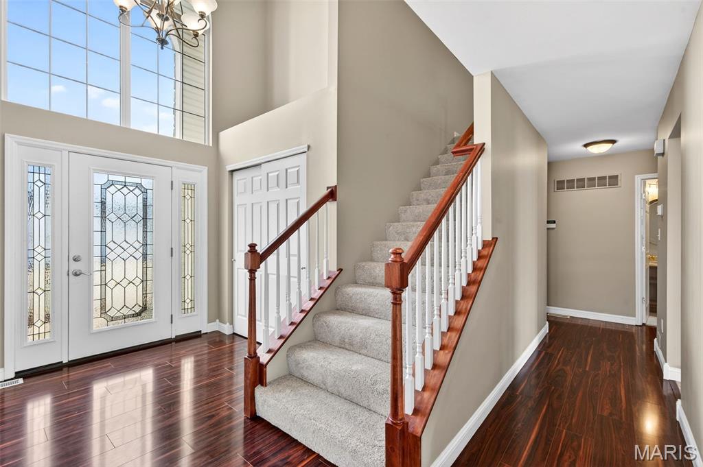 295 Romaine Spring View