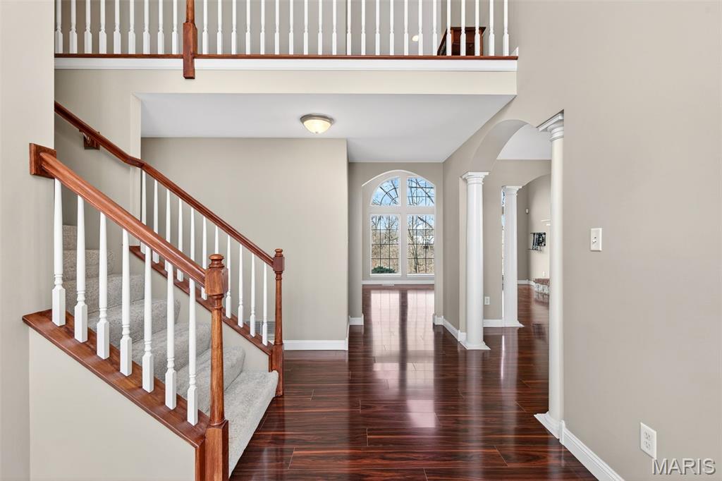 295 Romaine Spring View