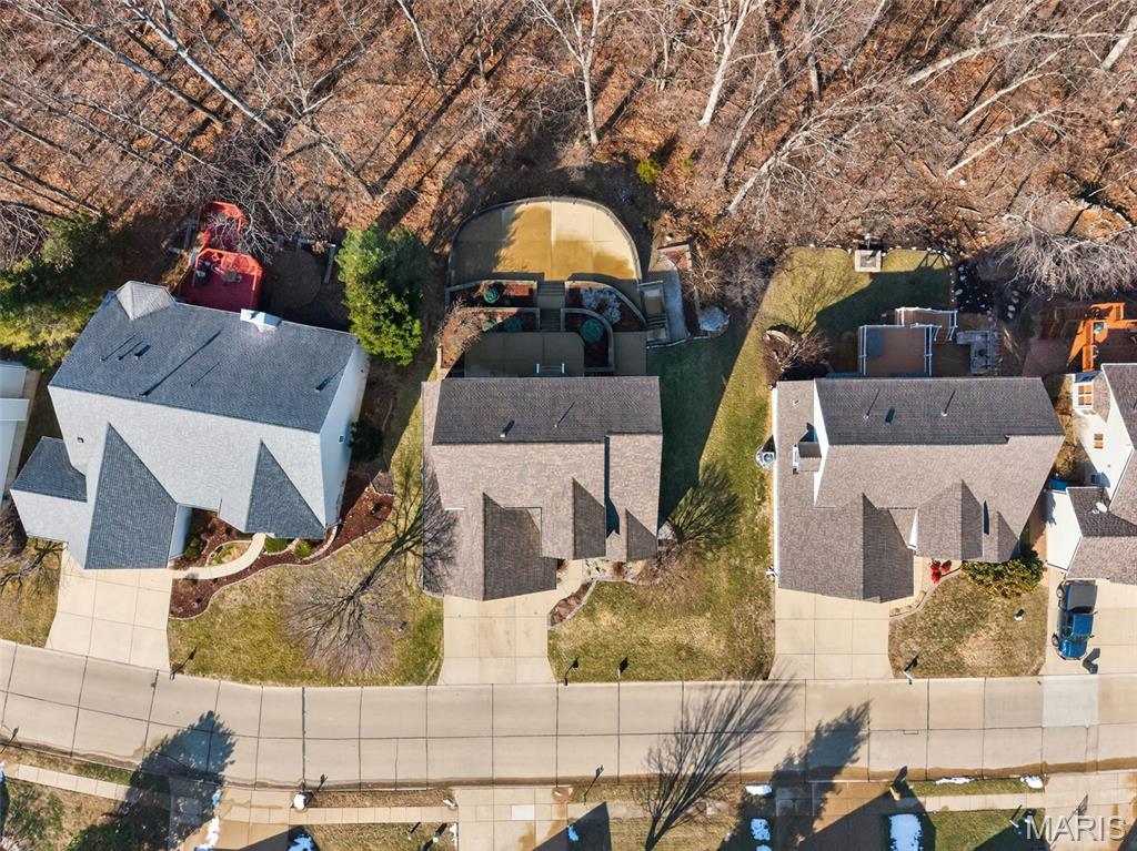 295 Romaine Spring View