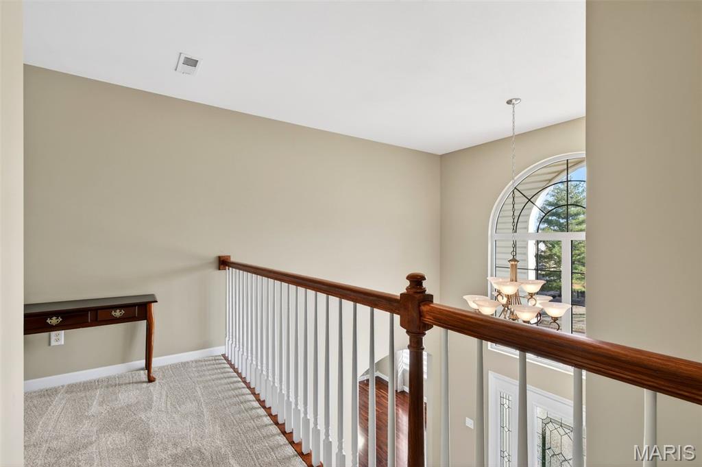 295 Romaine Spring View