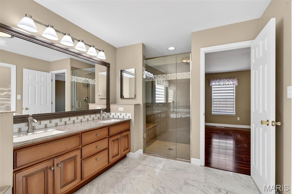 295 Romaine Spring View