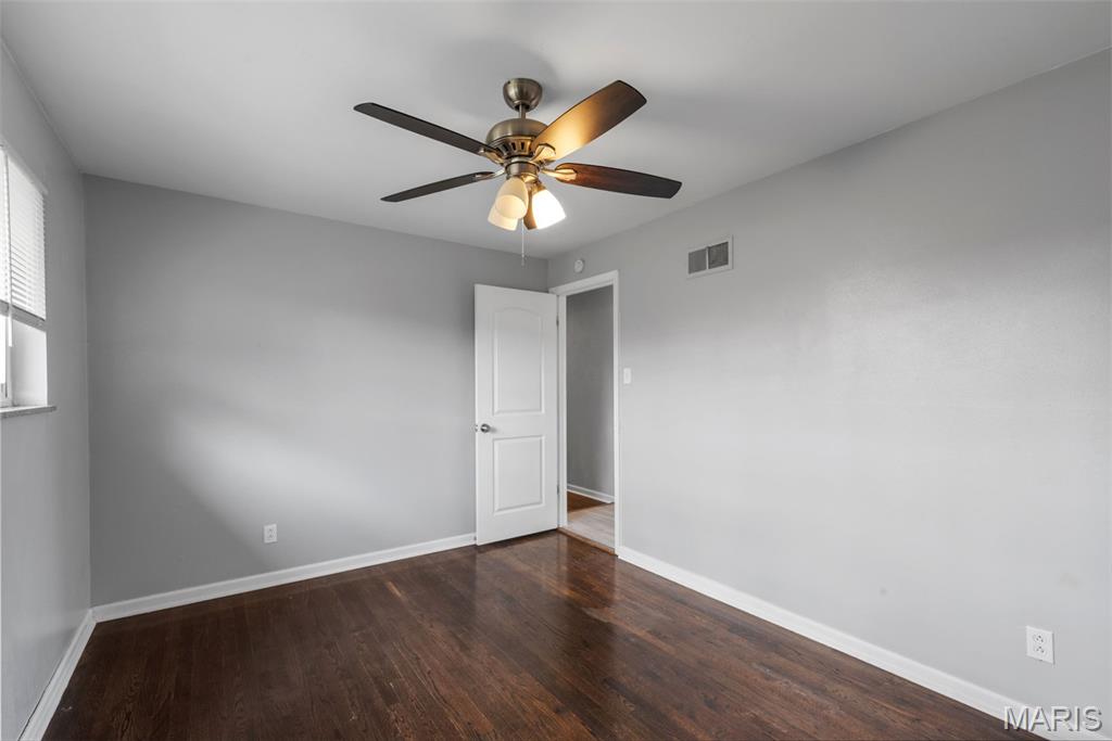 6064 W Cabanne Place