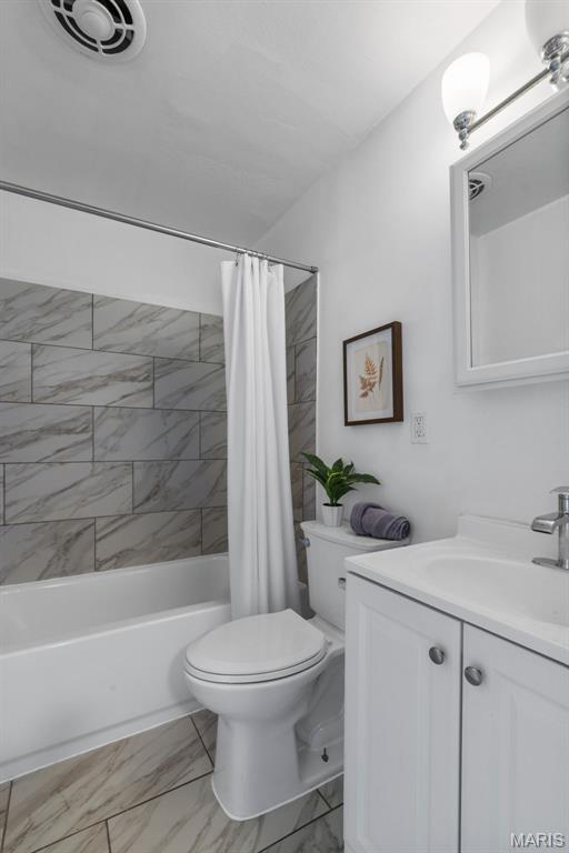 6064 W Cabanne Place