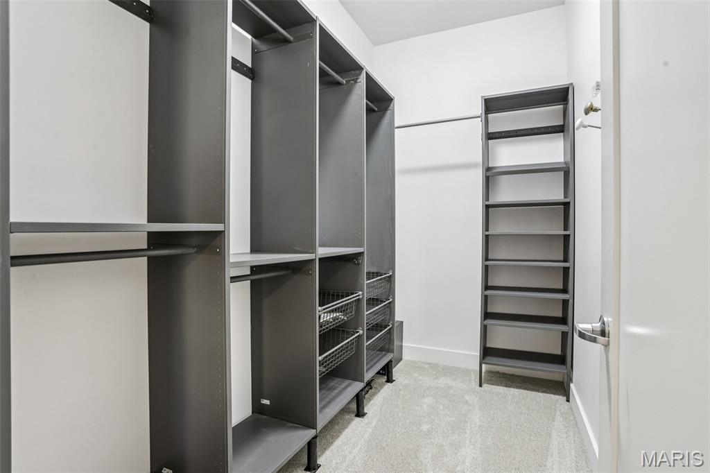 9 N Euclid Avenue Unit: 612